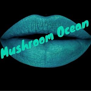 Jeffree Star Mushroom Ocean Metallic Teal Lipstick